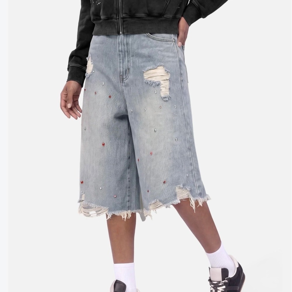 Aelfric Eden Distressed Rhinestone Denim Shorts Light Wash Wide Leg Jorts 30